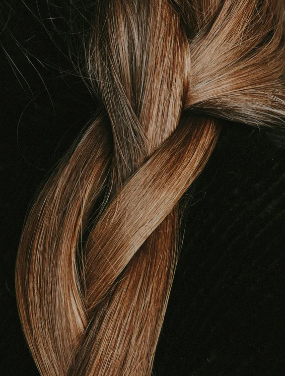 Rozemarijnolie voor het Versterken van Haar en Hoofdhuid